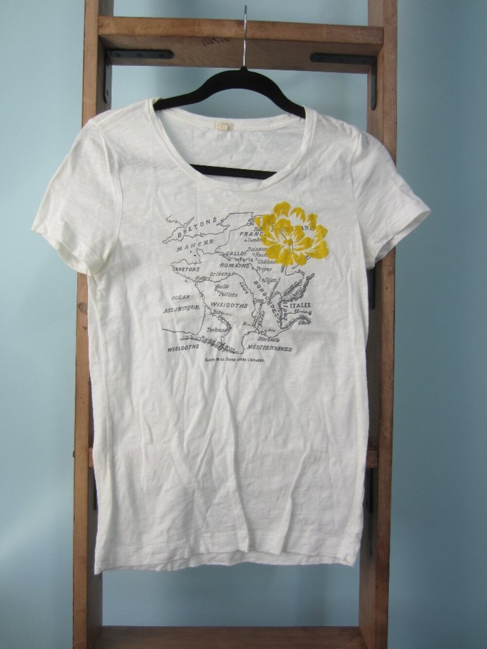 J Crew White T Shirt with map of France in Size S
